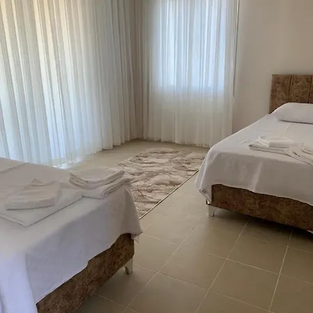 Vilă Tufek Villalari